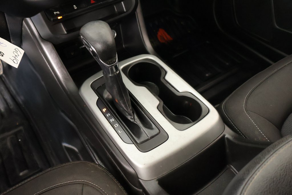 Used 2022 Chevrolet Colorado LT w/ Fleet Safety Package image 7