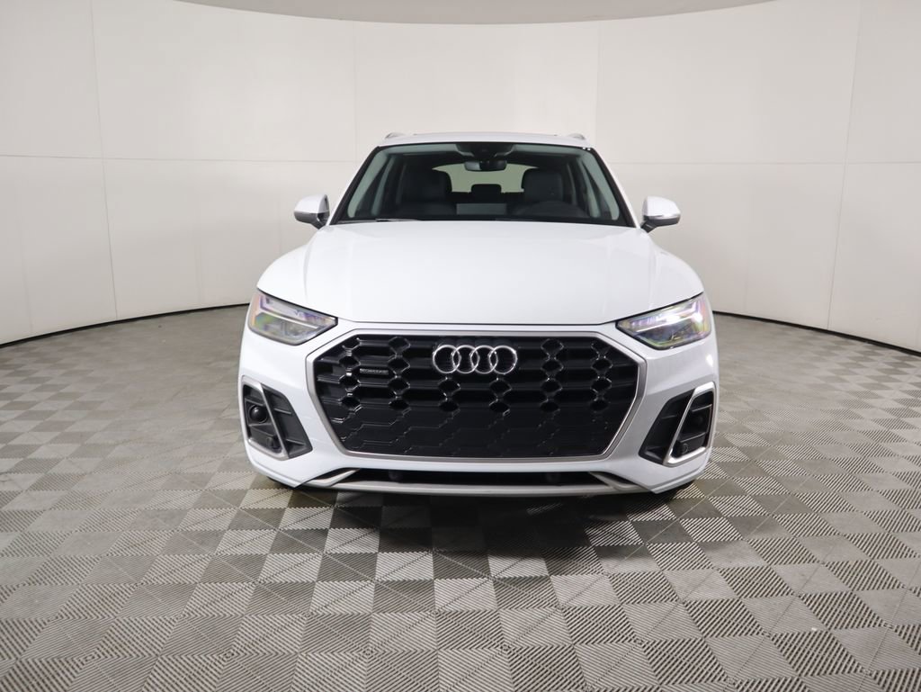 Used 2021 Audi Q5 e Premium image 2