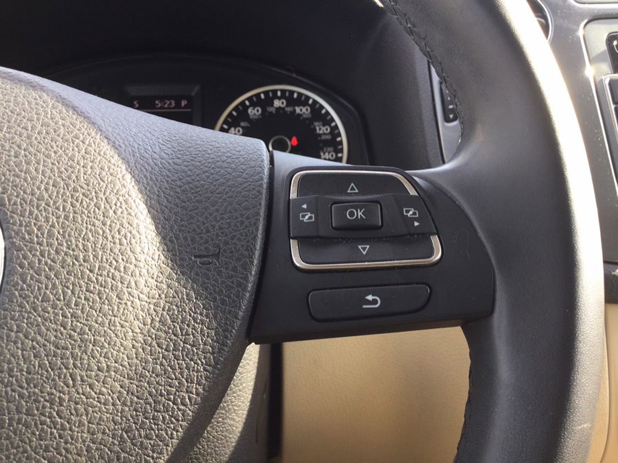 Used 2014 Volkswagen Tiguan SE AWD/4WD image 21