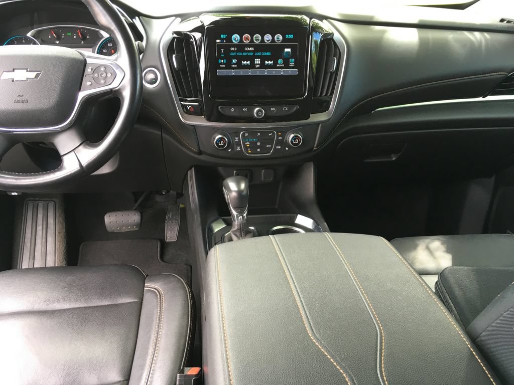 Used 2019 Chevrolet Traverse LT w/ LT Premium Package AWD/4WD image 26
