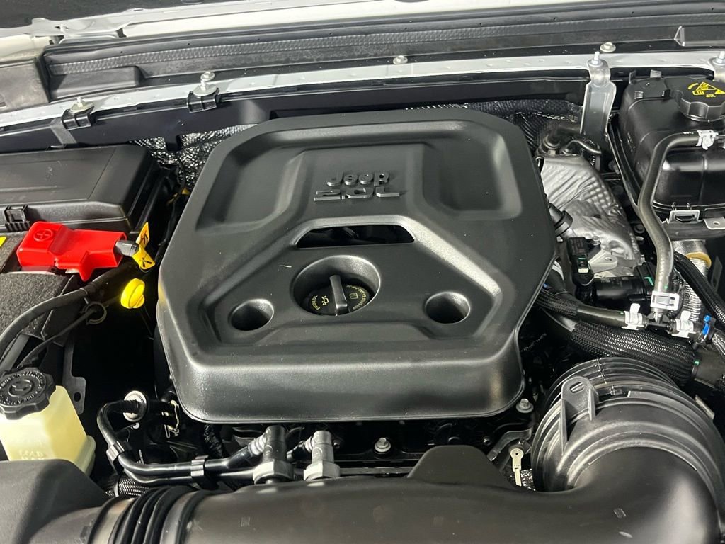 Used 2025 Jeep Wrangler Unlimited Rubicon 4xe w/ Convenience Group image 33