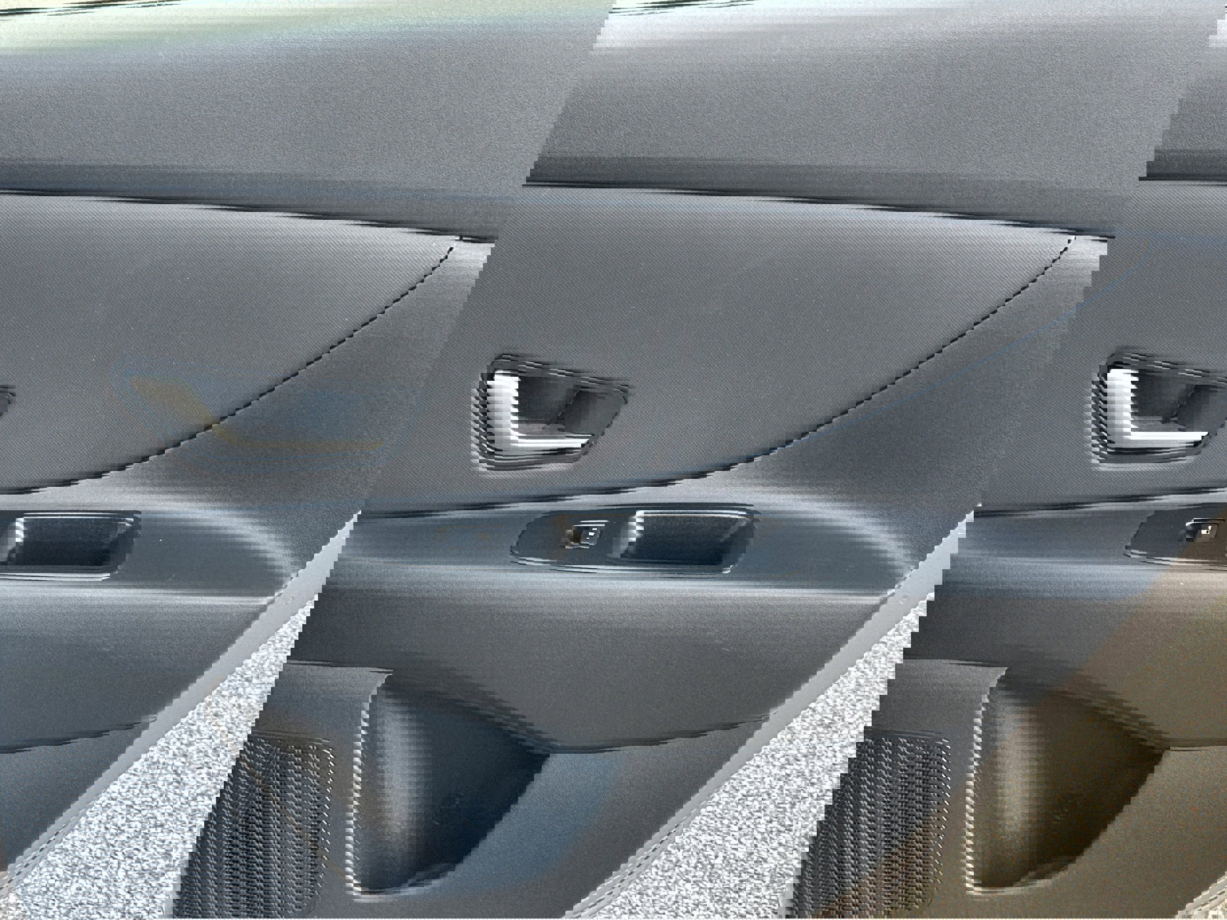 Used 2025 Hyundai Elantra SEL image 16