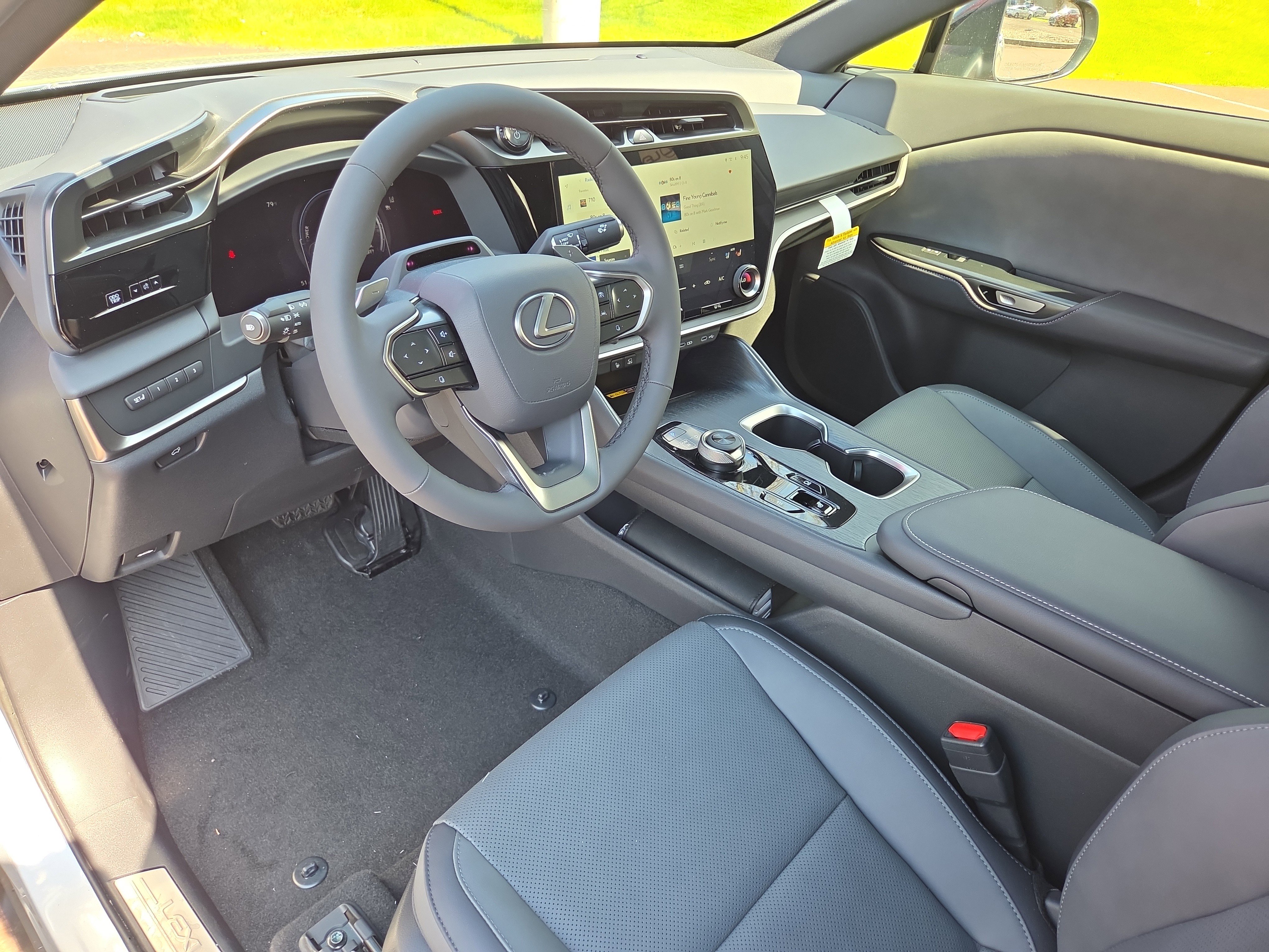 New 2026 Lexus RZ 450e AWD image 8