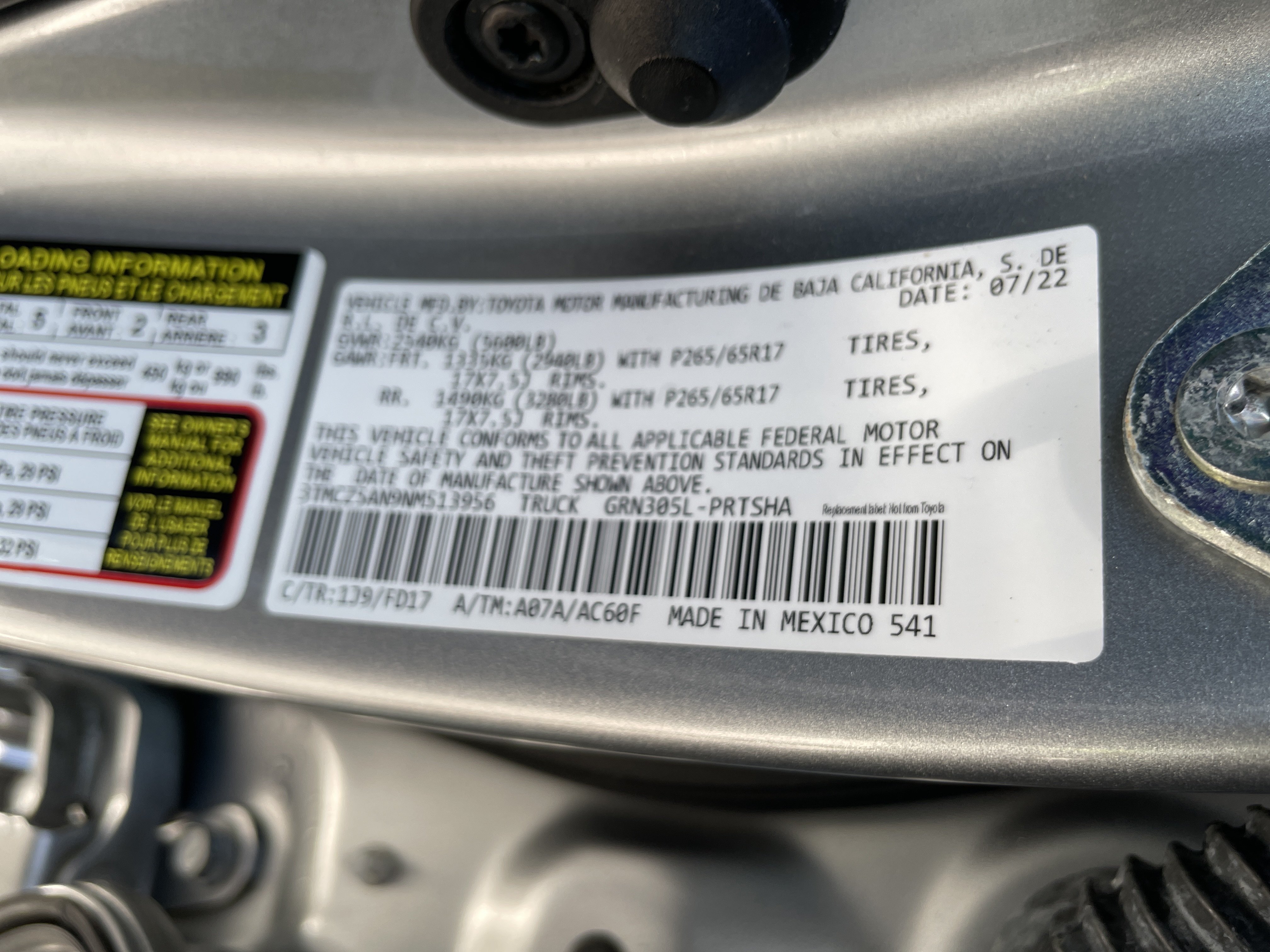 Used 2022 Toyota Tacoma TRD Sport w/ Technology Package AWD/4WD image 33