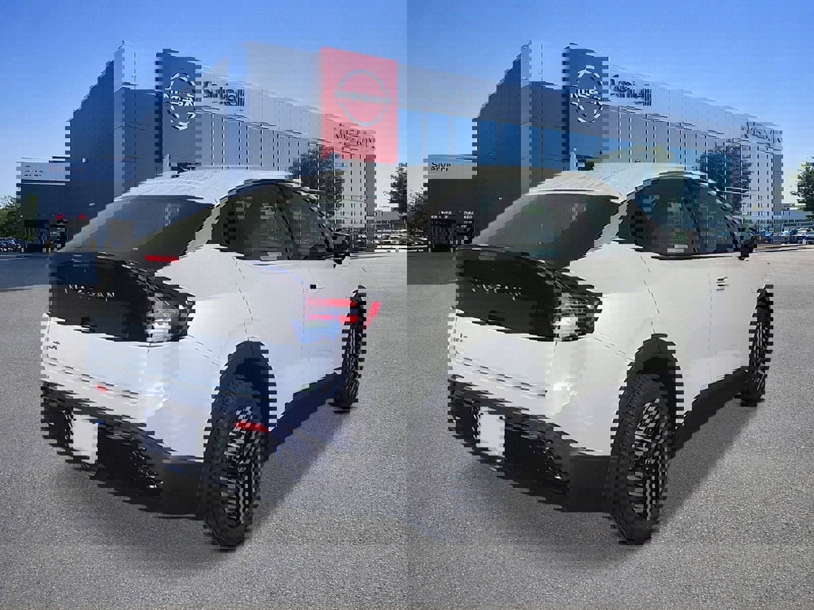 New 2026 Nissan Leaf SV+ w/ Floor Mat Package (SV+) image 5