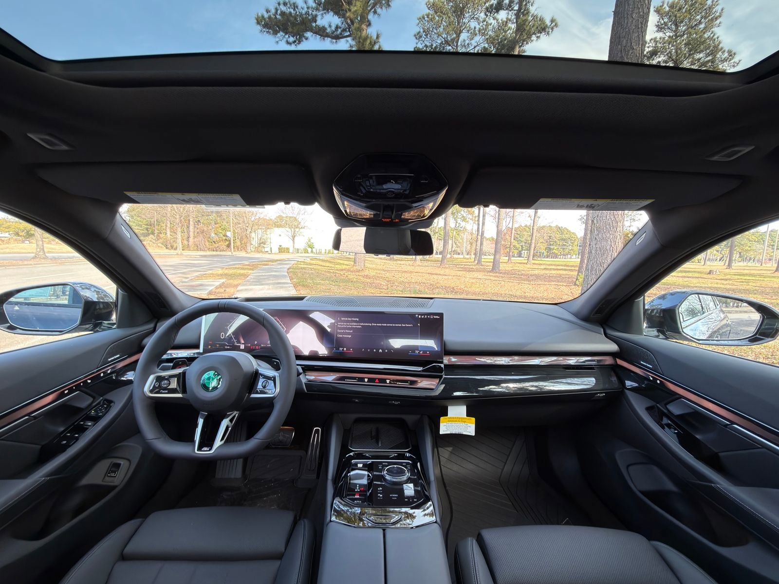 New 2026 BMW 530i w/ M Sport Package image 2