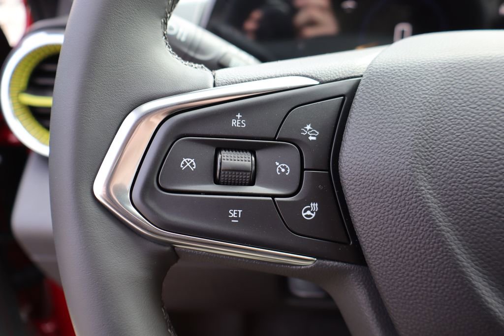 New 2026 Chevrolet Trax LT image 11