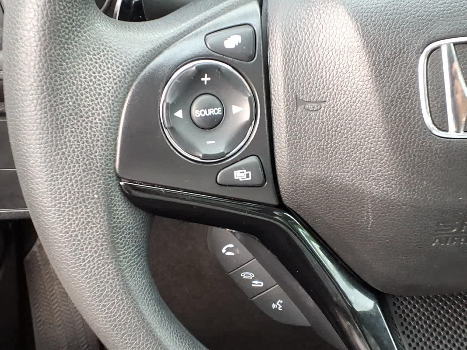 Used 2022 Honda HR-V EX image 17