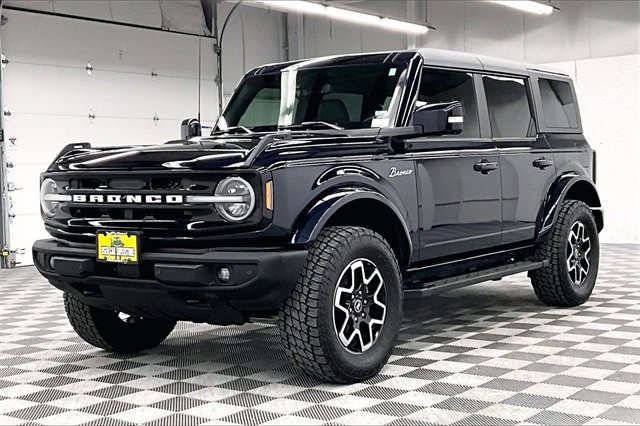 Used 2021 Ford Bronco Outer Banks image 12