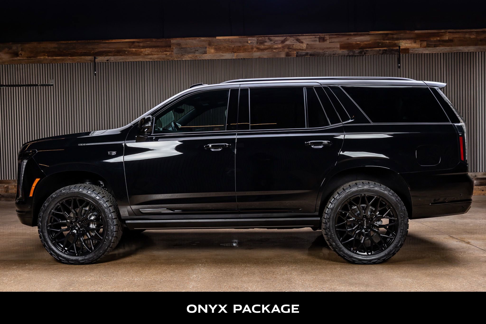 Used 2026 Cadillac Escalade Platinum Sport w/ LPO, ONYX Package image 6