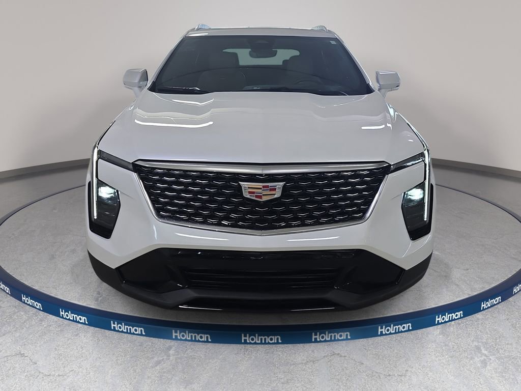 Used 2025 Cadillac XT4 Premium Luxury w/ Technology Package image 3