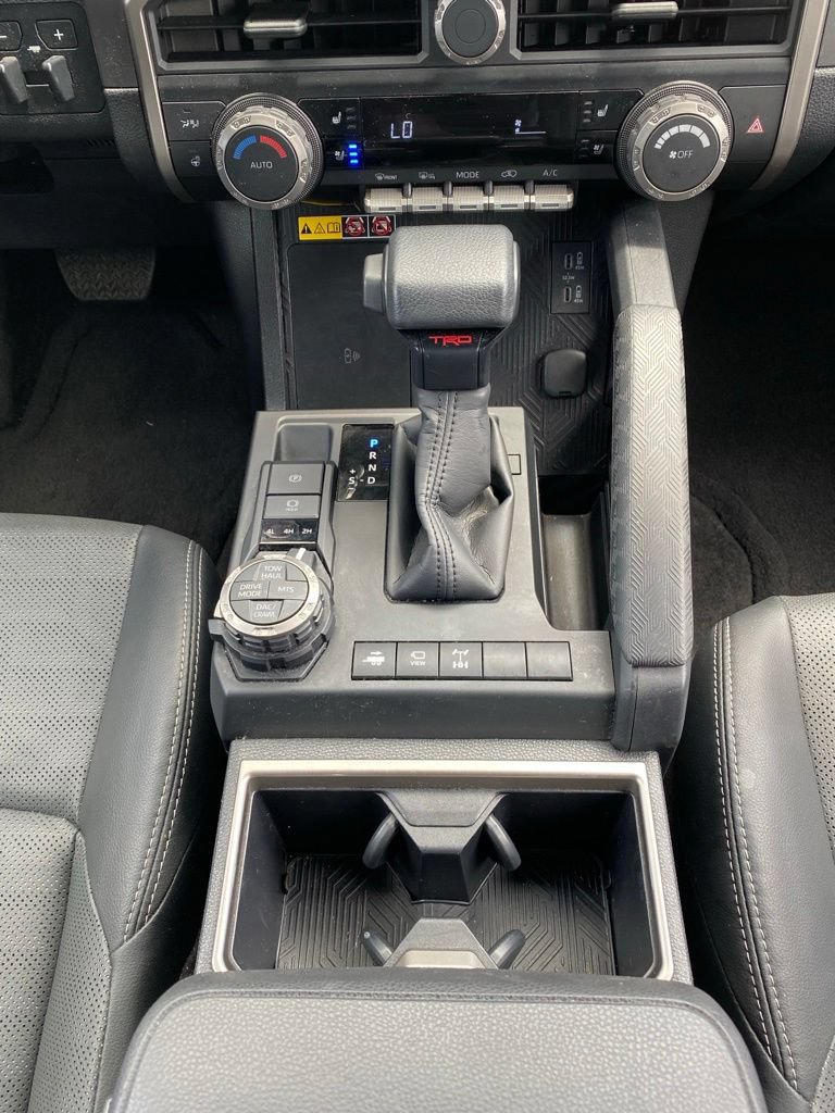 Used 2025 Toyota 4Runner TRD Off-Road Premium w/ Tow Technology Package AWD/4WD image 17