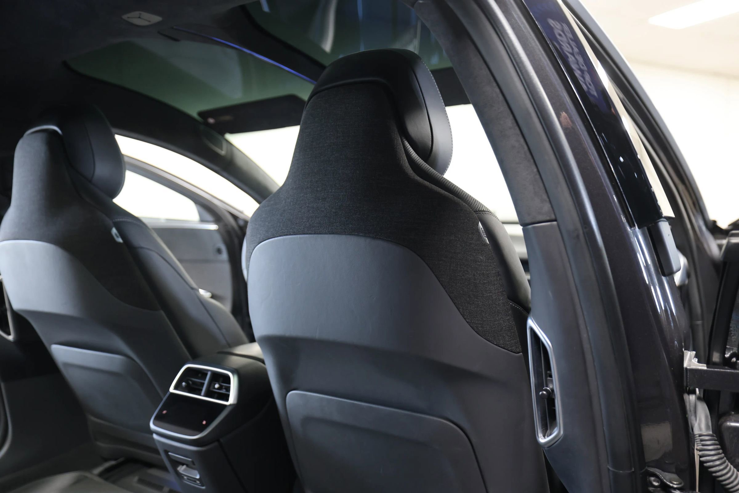 Used 2022 Lucid Air Grand Touring image 44
