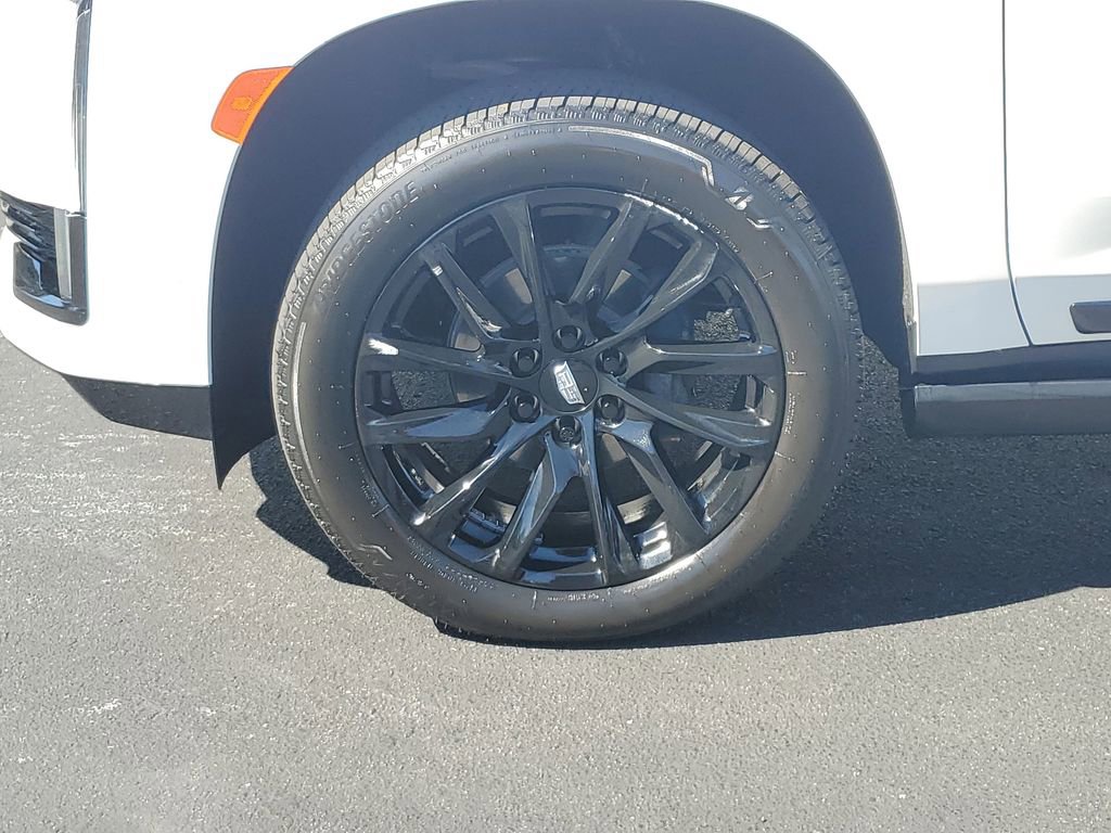 Used 2024 Cadillac Escalade Sport Platinum w/ LPO, ONYX Package image 11