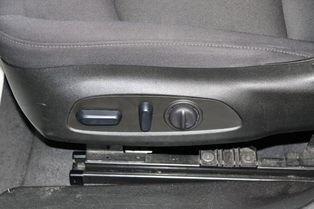 Used 2024 Chevrolet Malibu LT image 18