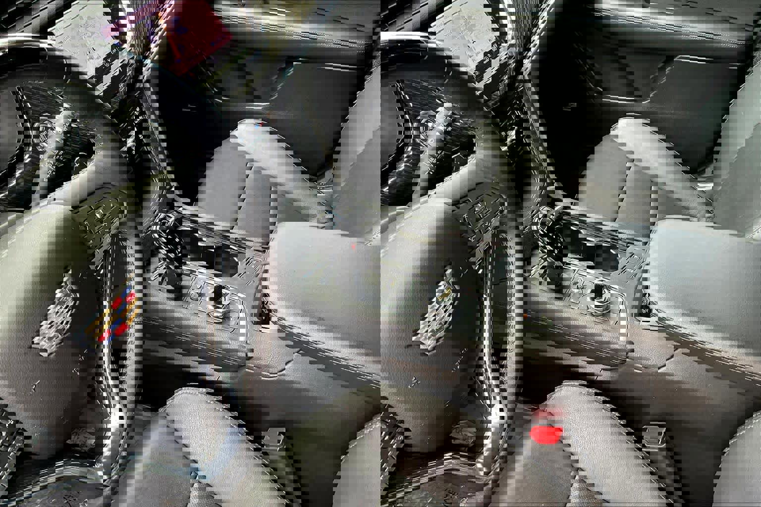 Used 2022 Cadillac XT6 Premium Luxury w/ Technology Package image 17