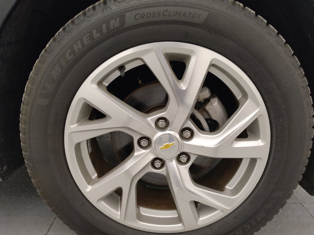 Used 2018 Chevrolet Equinox Premier FWD image 31