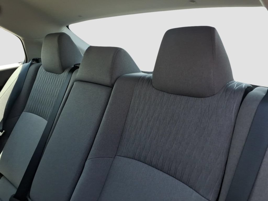 Used 2025 Toyota Camry LE FWD image 15