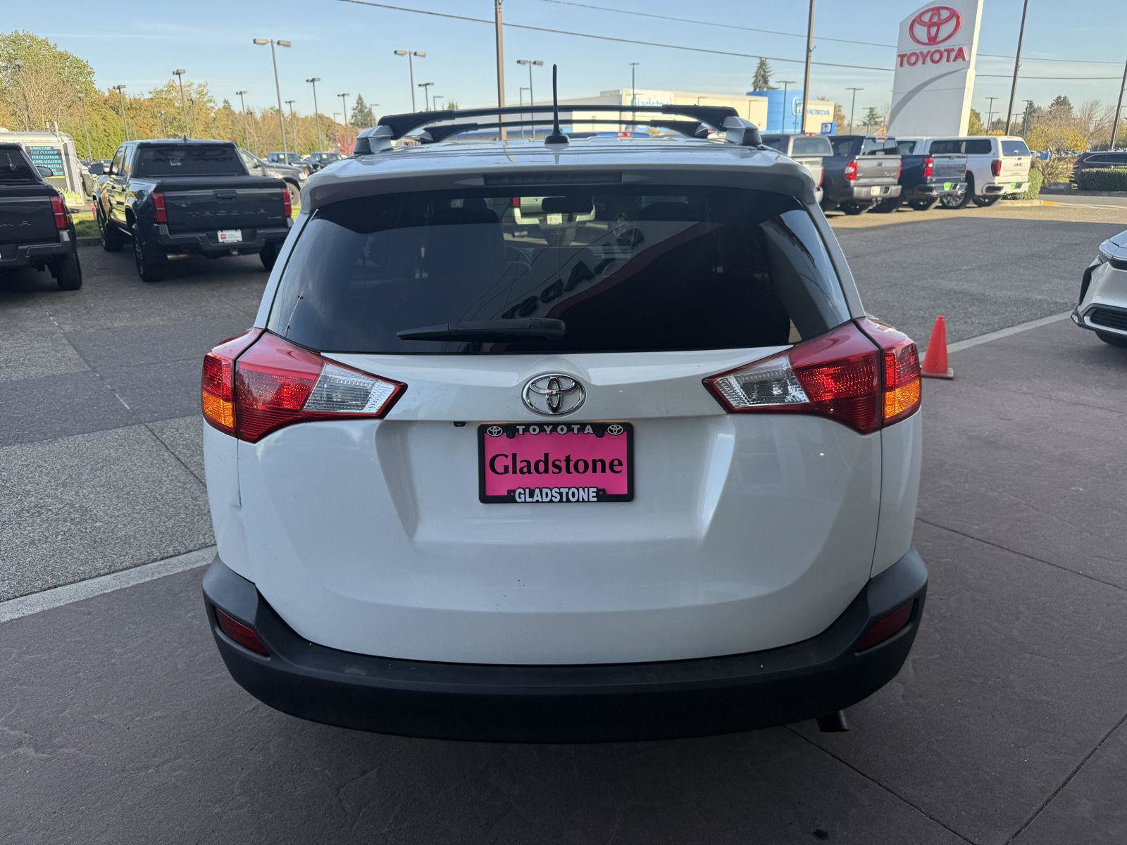 Used 2014 Toyota RAV4 Limited AWD/4WD image 33