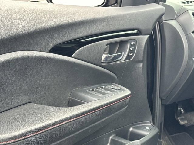 Used 2020 Honda Ridgeline Black Edition image 15