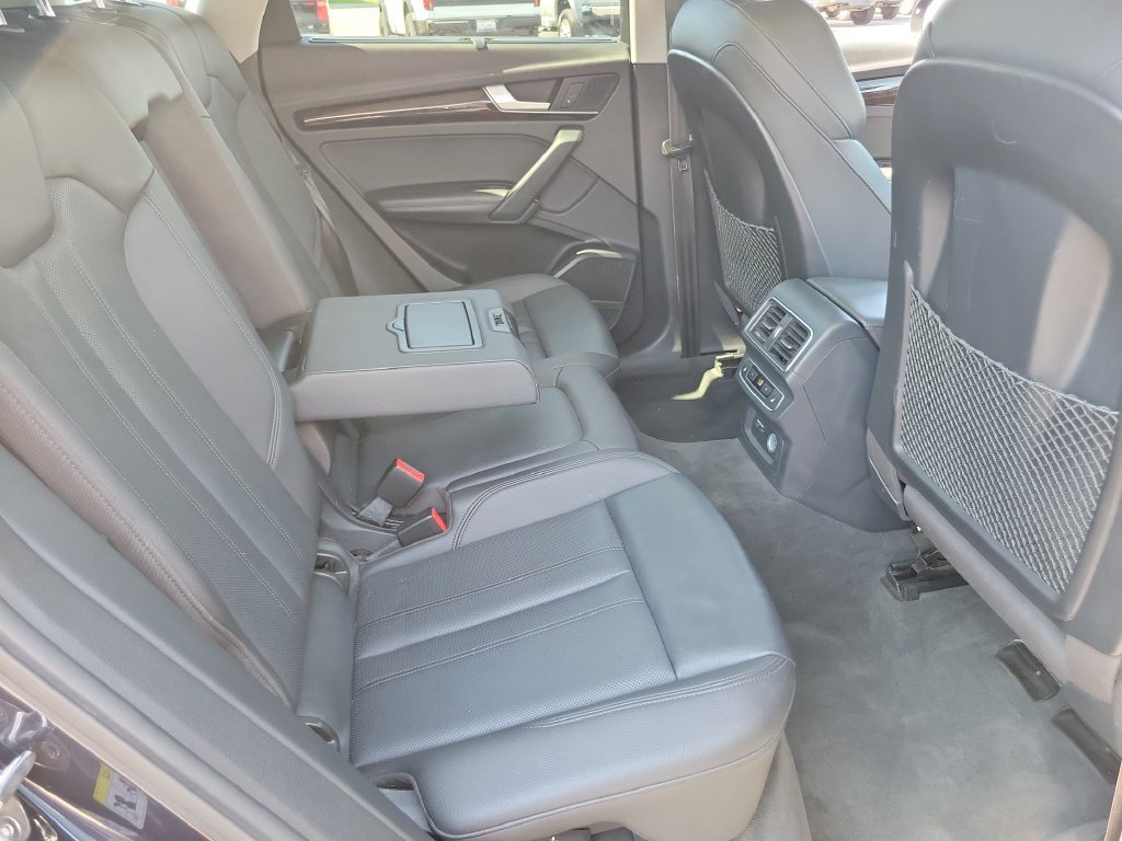 Used 2019 Audi Q5 Premium w/ Premium Plus Package AWD/4WD image 22