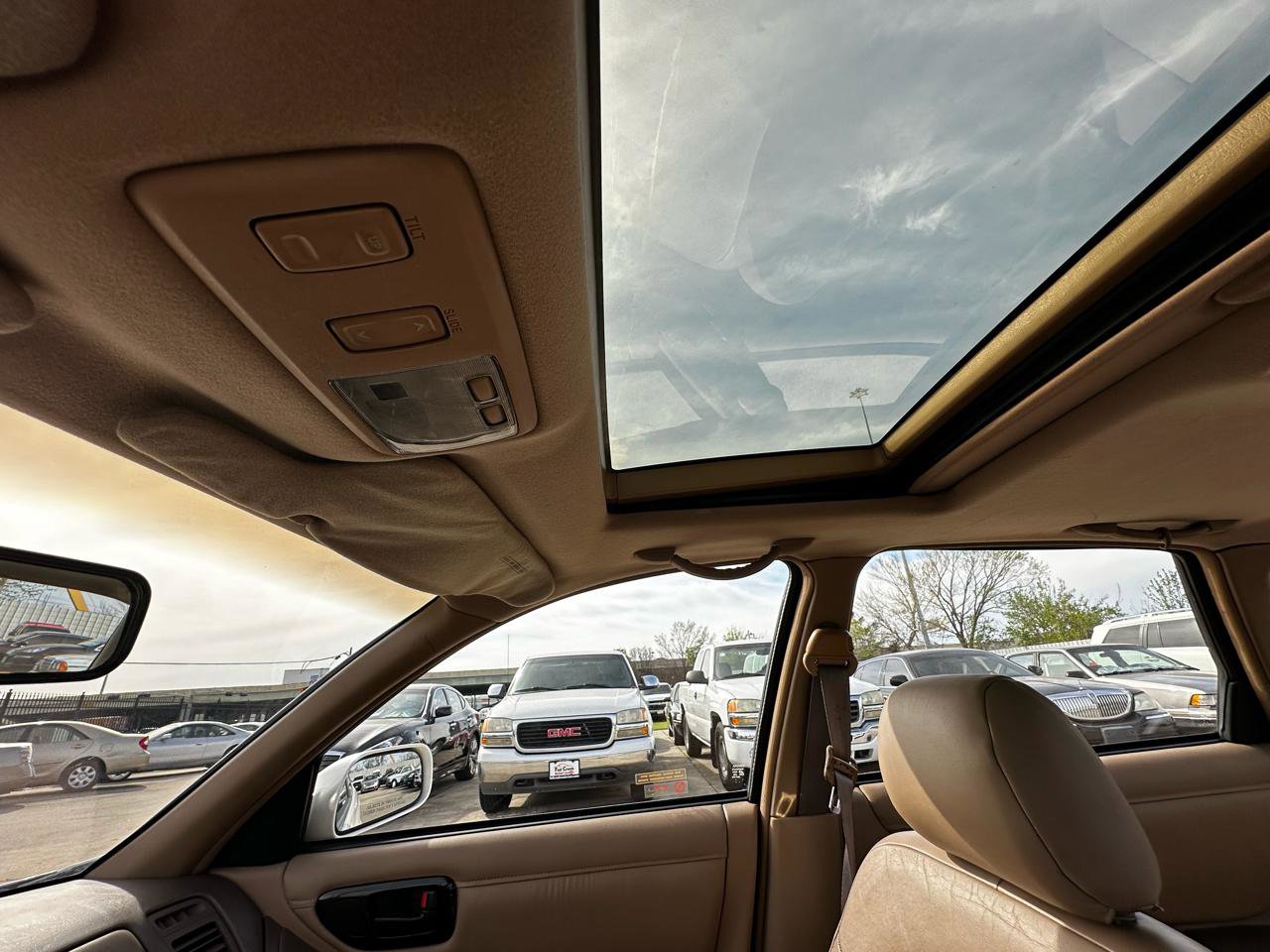 Used 1995 Toyota Avalon XLS image 44