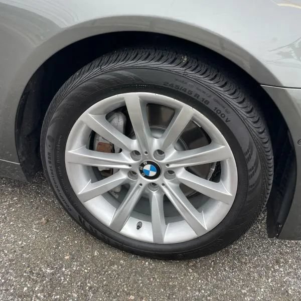 Used 2014 BMW 535i xDrive Sedan AWD/4WD image 20