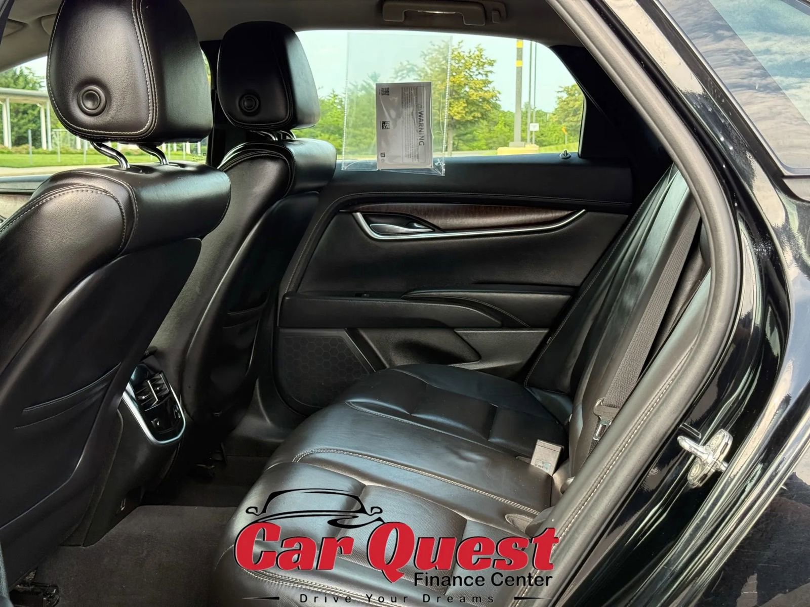 Used 2019 Cadillac XTS Luxury image 12