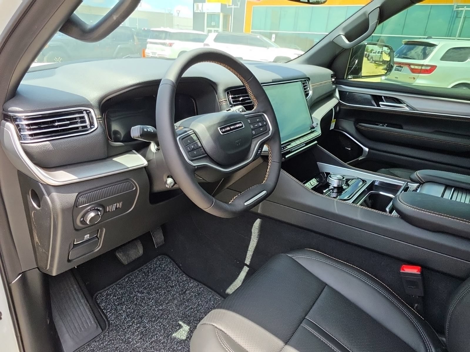 New 2026 Jeep Grand Wagoneer 4WD image 10