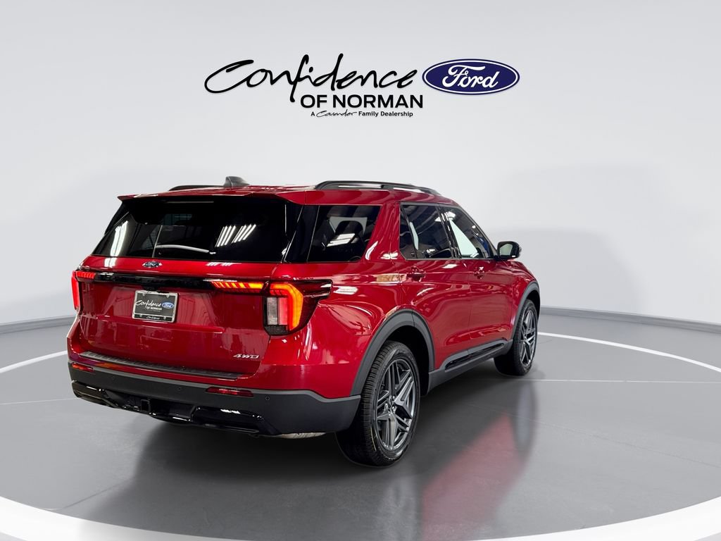 New 2026 Ford Explorer ST-Line w/ ST-Line Street Pack AWD/4WD image 8