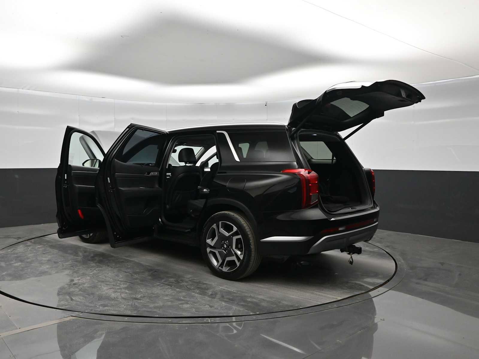Used 2023 Hyundai Palisade SEL w/ Cargo Package AWD/4WD image 46