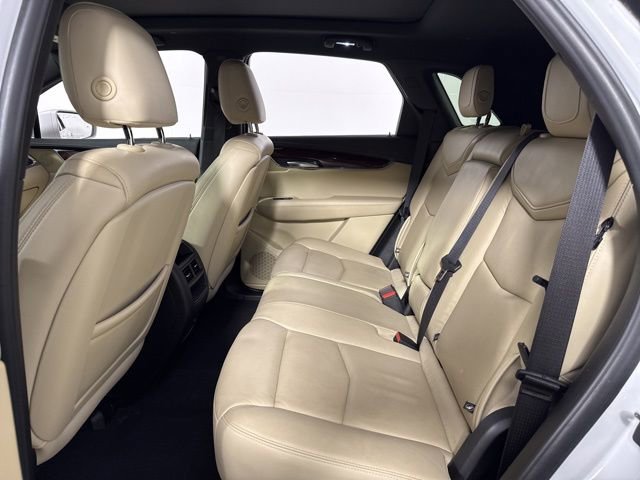 Used 2019 Cadillac XT5 Luxury image 16