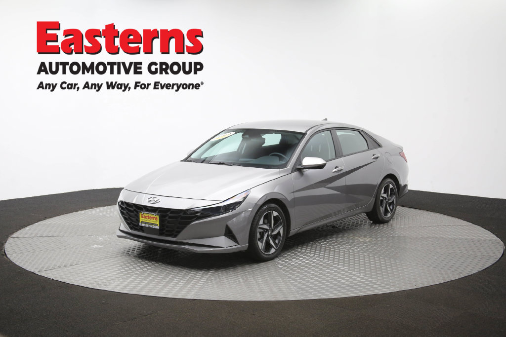 Used 2023 Hyundai Elantra SEL w/ Convenience Package FWD image 51