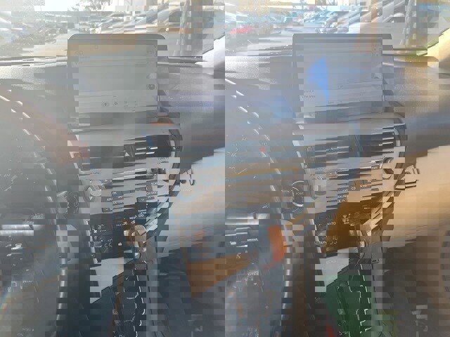 Used 2012 Lexus RX 450h AWD image 8