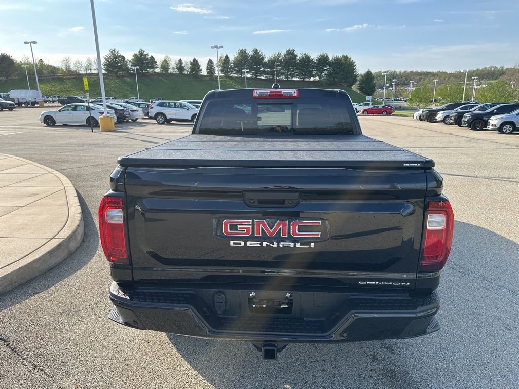 Used 2023 GMC Canyon Denali AWD/4WD image 4