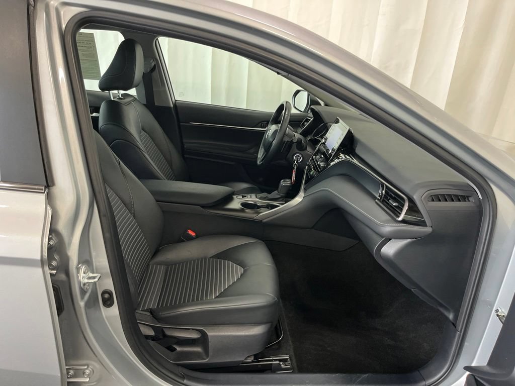 Used 2024 Toyota Camry SE AWD/4WD image 20