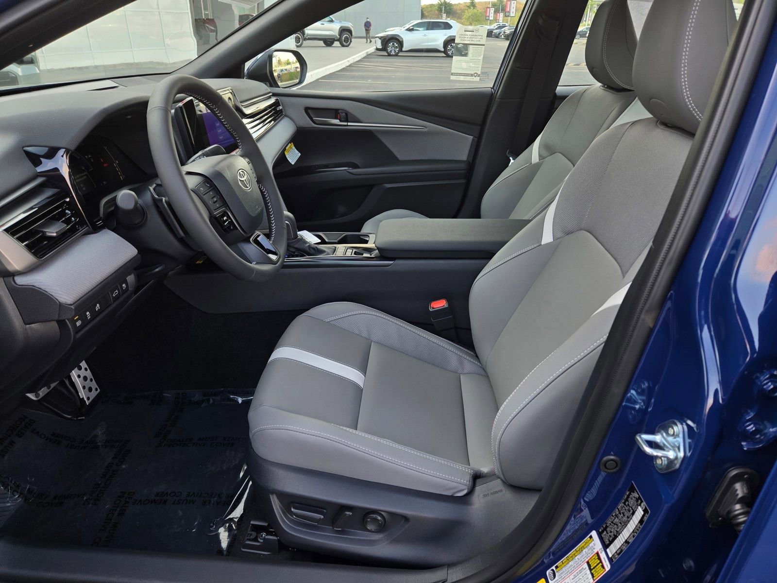 Certified 2026 Toyota Camry SE w/ Convenience Package image 15