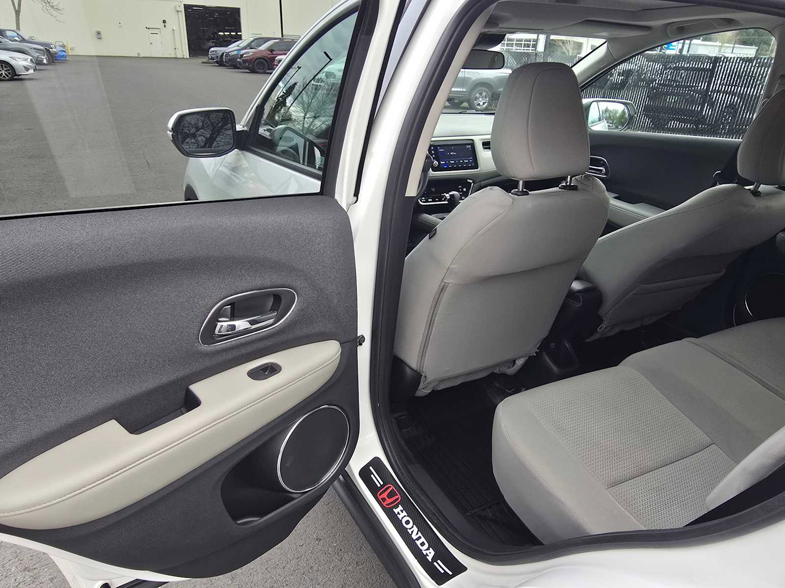 Used 2022 Honda HR-V EX image 15