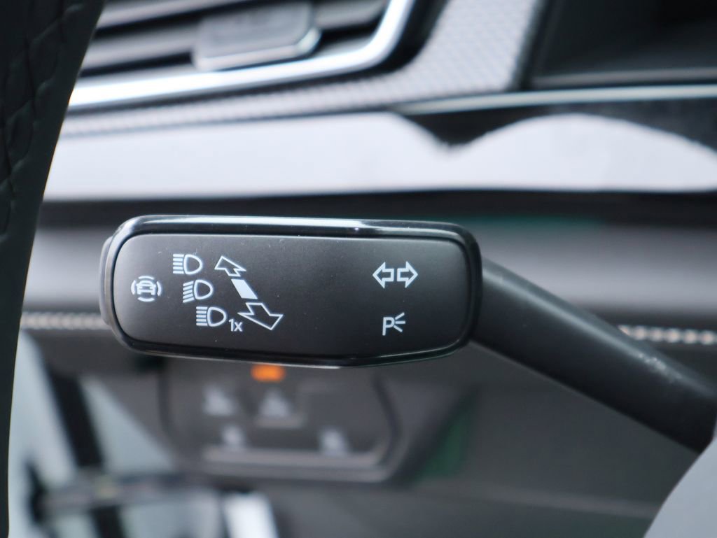 New 2026 Volkswagen Atlas Cross Sport SEL Premium R-Line image 39