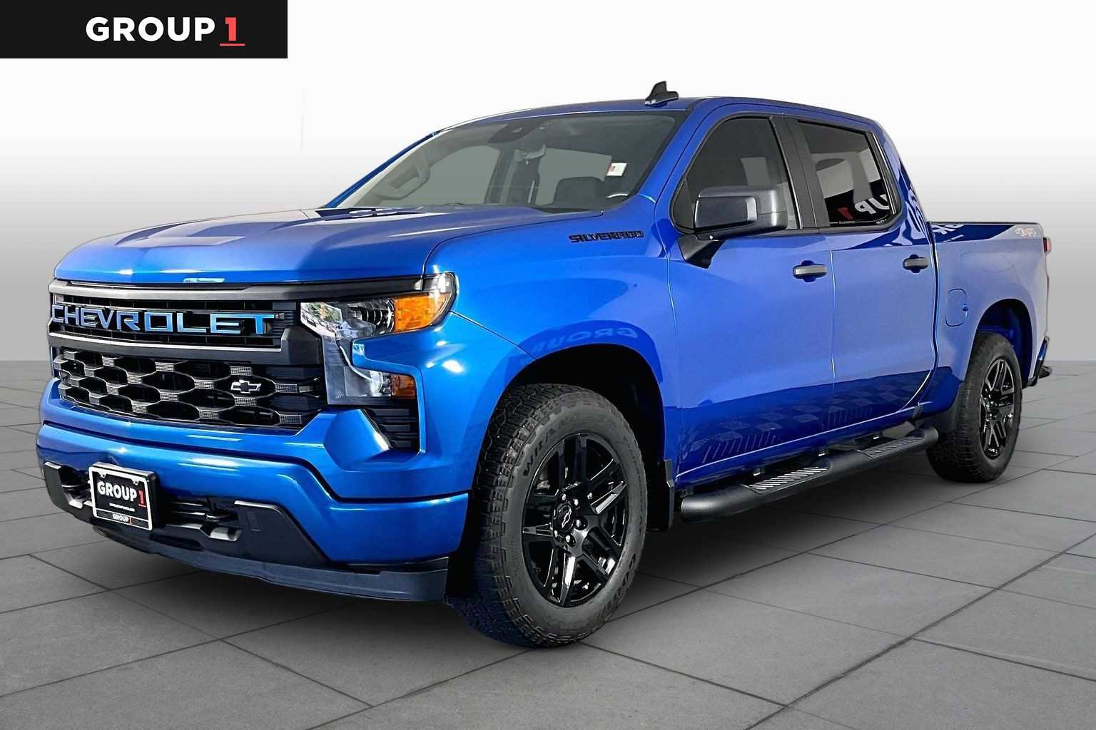 Used 2024 Chevrolet Silverado 1500 Custom w/ Turbomax Blackout Package AWD/4WD video 1