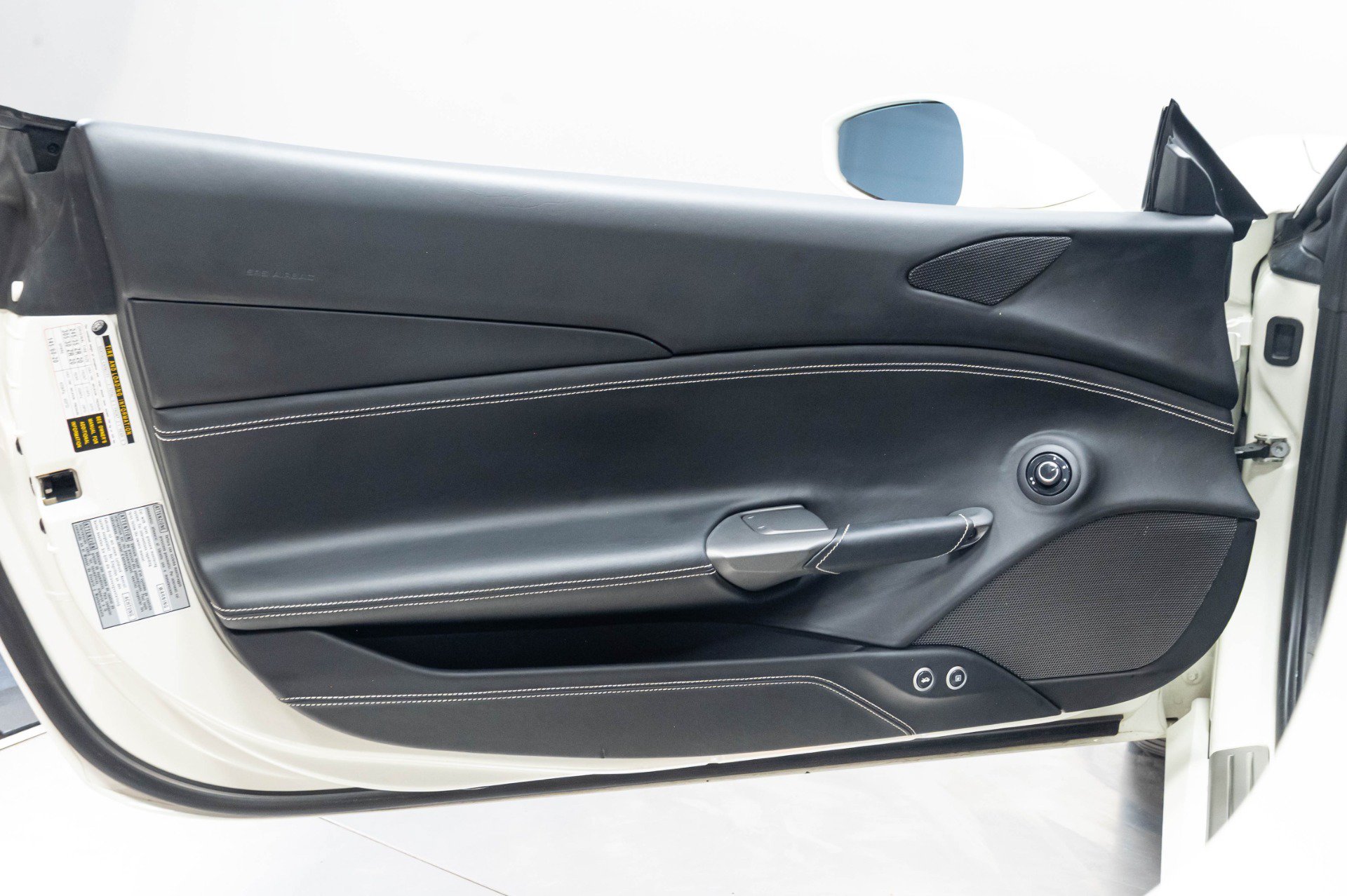 Used 2016 Ferrari 488 Spider RWD image 6