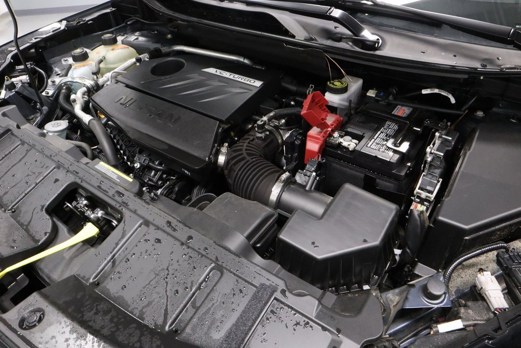 Certified 2025 Nissan Rogue SV image 14