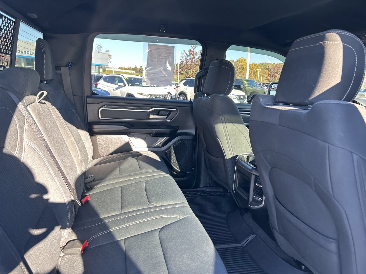Used 2022 RAM 1500 Big Horn AWD/4WD image 19