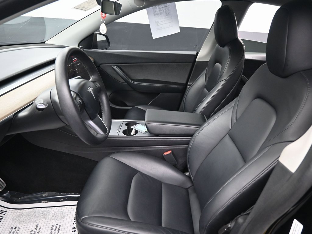 Used 2022 Tesla Model Y Performance image 24
