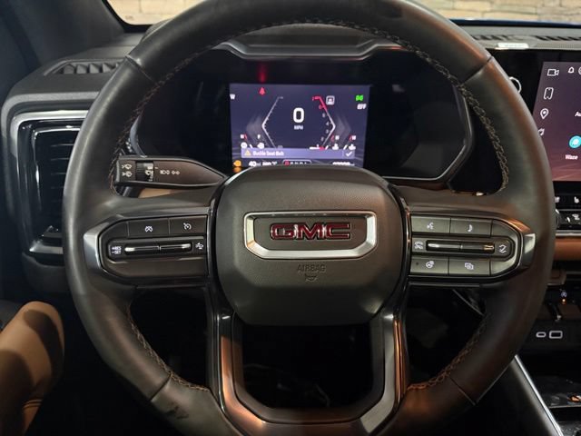 Used 2023 GMC Canyon AT4 w/ AT4 Premium Package AWD/4WD image 17