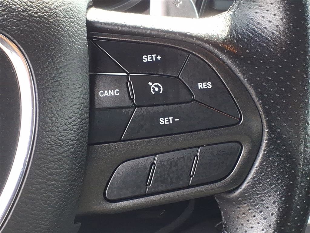 Used 2022 Dodge Challenger R/T w/ Plus Package image 17