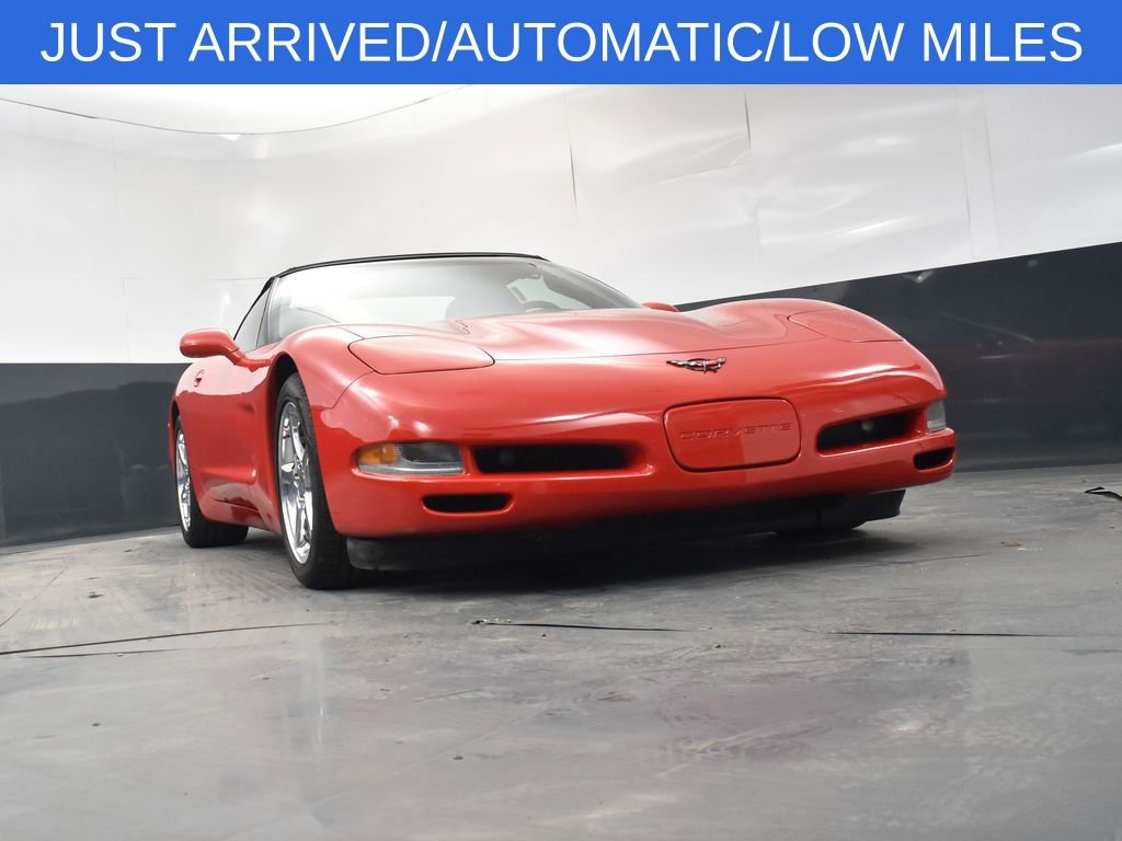 Used 2004 Chevrolet Corvette Convertible w/ Preferred Equipment Group RWD image 16