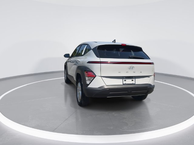Certified 2026 Hyundai Kona SE AWD/4WD image 7