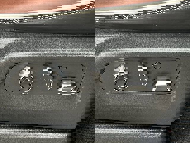 Used 2024 GMC Yukon Denali Ultimate image 25