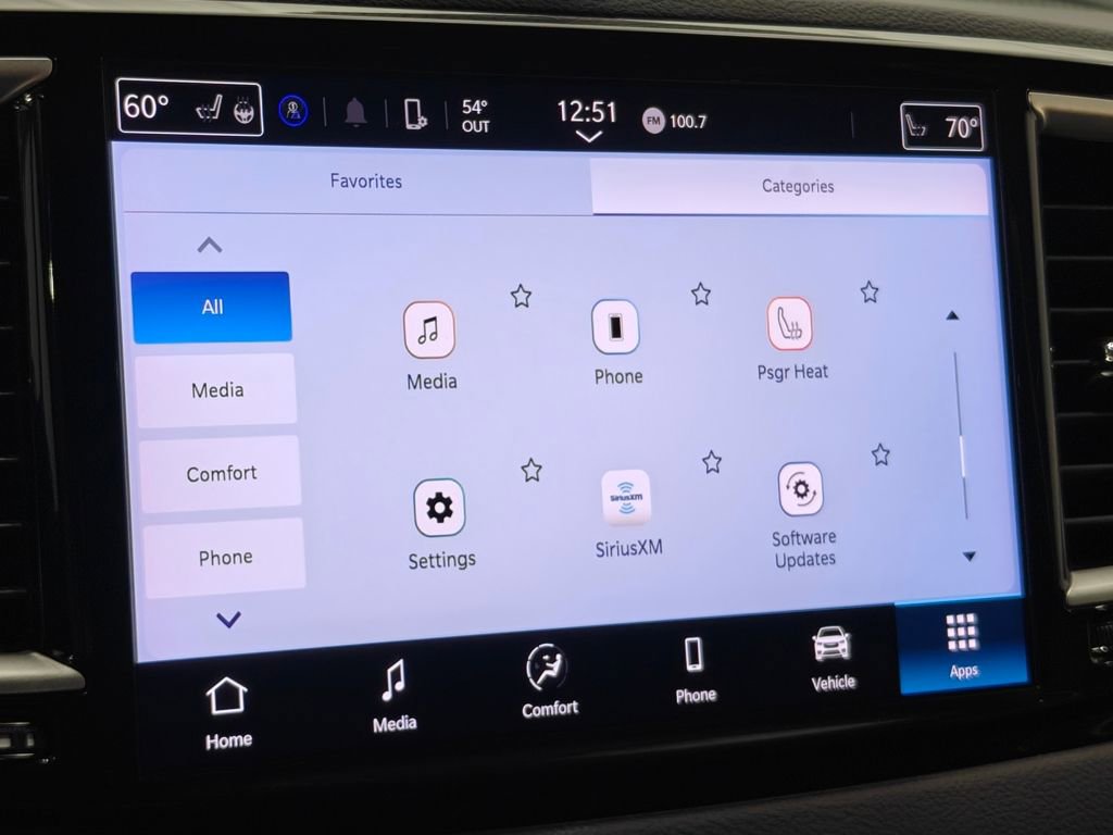 Used 2024 Chrysler Pacifica Touring-L image 44